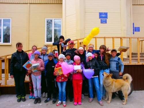 В библиотеке- филиале п. Тутончаны 01 июня прошел квест на местности "В поисках клада". 