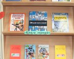 Читальный зал Центральной библиотеки п. Тура приглашает посетить книжную выставку обзор для студентов и школьников "Хочу учиться, хочу все знать" 