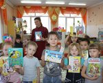 День дарения книг в библиотеке-филиале Детская библиотека п. Тура. 