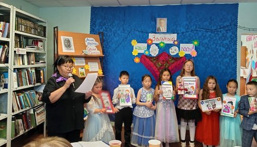 Праздничный огонек  «Ваших лет золотые россыпи»